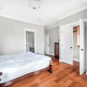 https://ski-lovers-suite-in-vancouver.richmond-hotels.com