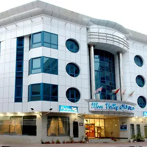 Moon Valley - Bur Dubai, Burjuman 3* Dubái