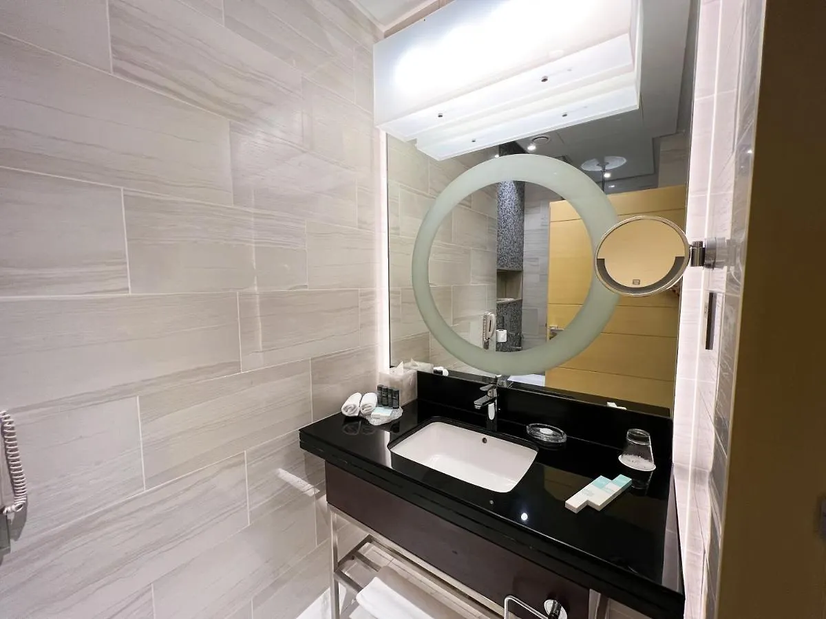 Grayton Hotel By Blazon Hotels Dubai